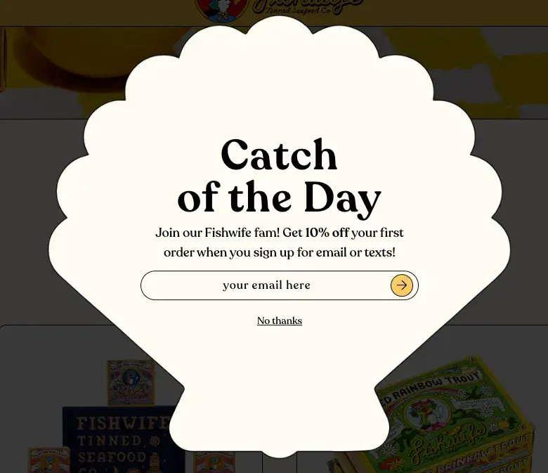 the new york times slide-in call-to-action example encourages readers to log in, sign up, or subscribe.